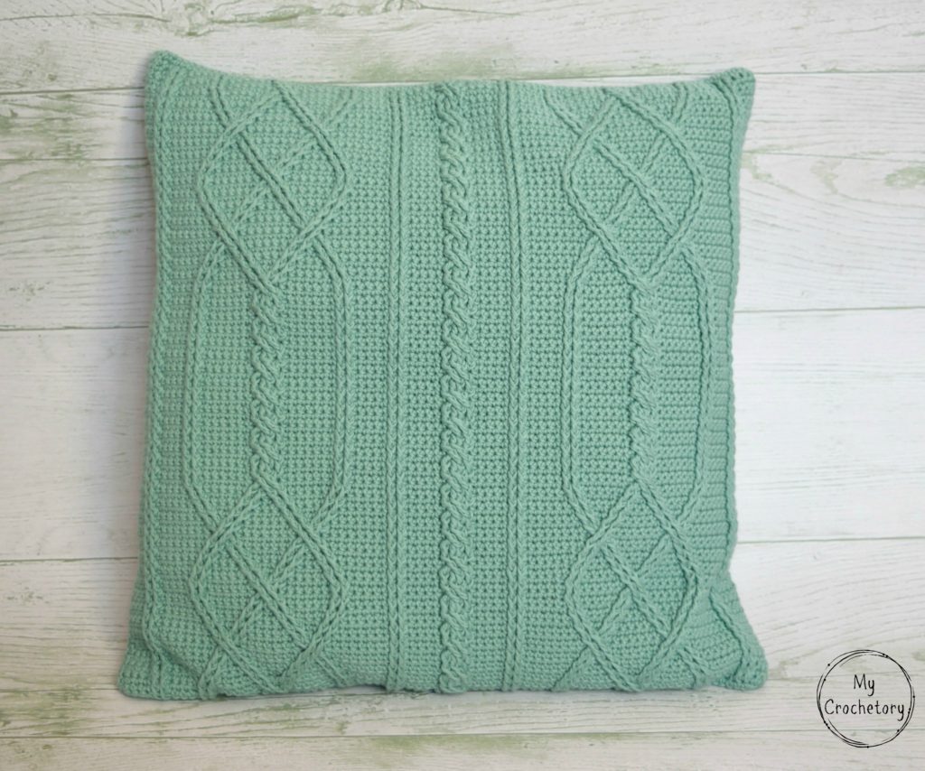 Cable Diamond Pillow - cable crochet free pattern by www.mycrochetory.com Detailed view of crochet cable pattern on the pillow cover