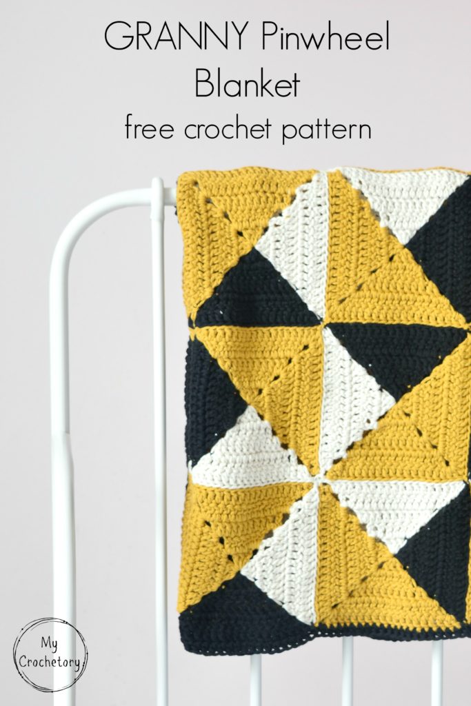 Granny Pinwheel Blanket - free pattern with photo tutorial by www.mycrochetory.com