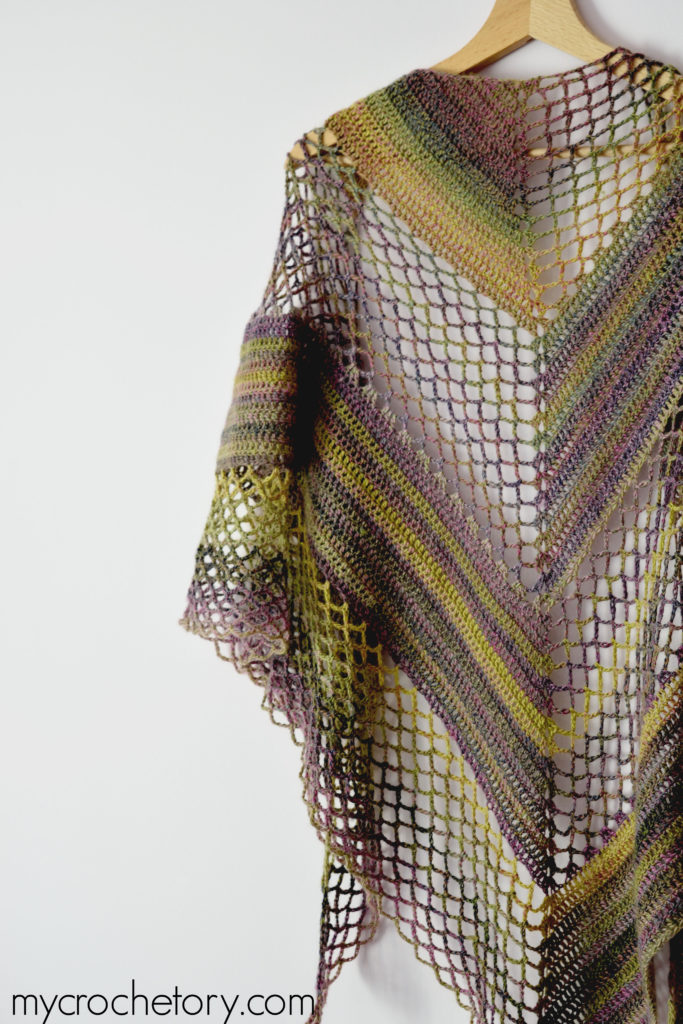 Flores Shawl - a beautiful crochet prayer shawl free pattern with a triangle shape.