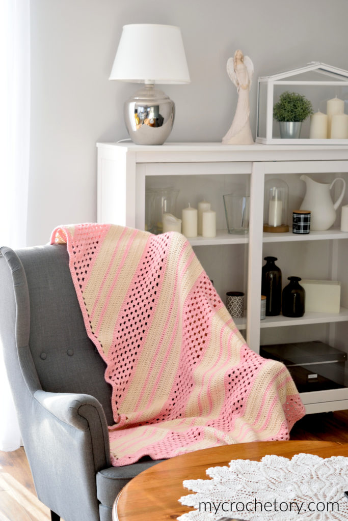 Diagonal Stone Blanket pattern, a free crochet afghan pattern