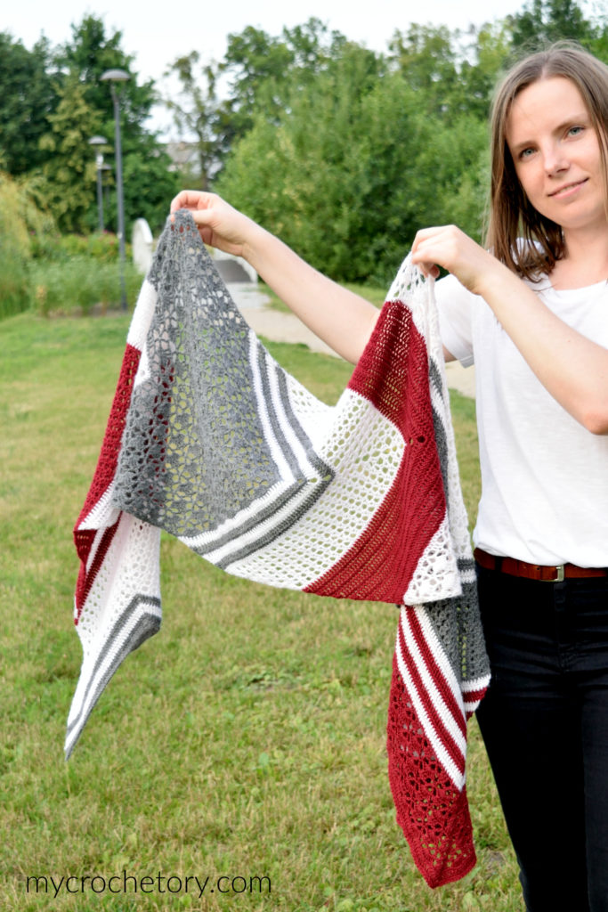 Arrow Crochet Wrap - Pointy end and V-shaped design for versatile wear. Free rectangular crochet shawl pattern.
