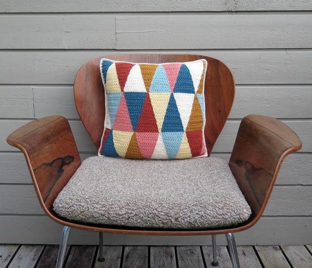 Crochet pillows are the ultimate home accent, adding style, personality and welcome to every space. It's my TOP 10 Free Crochet Patterns for decorative crochet pillows on my blog mycrochetory.com 