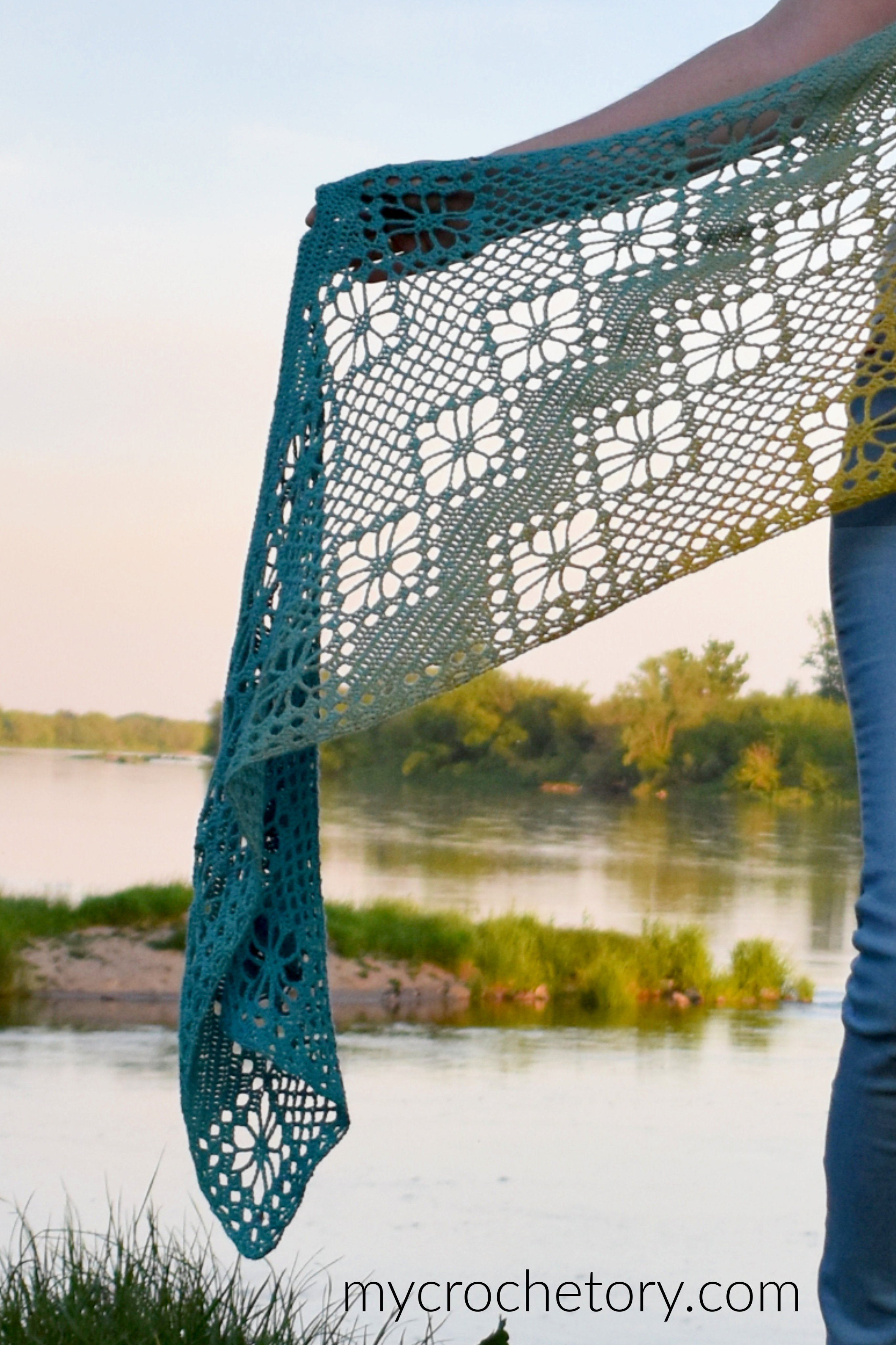 Close-up of the lace flowers in the teal end of the Zarina corner to corner crochet scarf