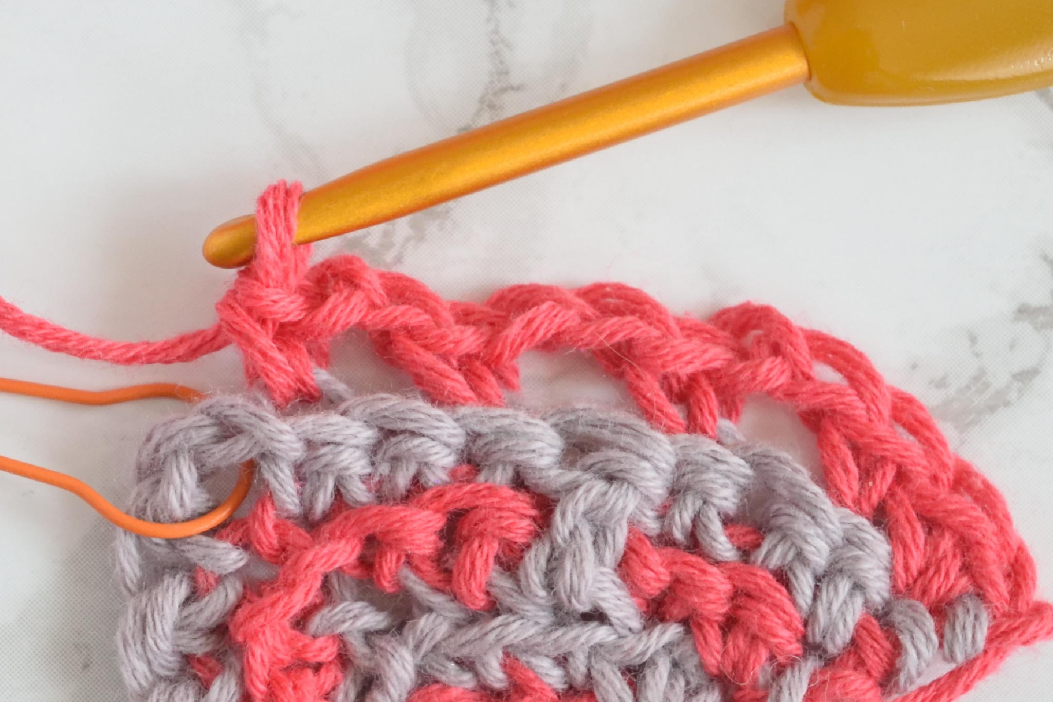 Namari mosaic crochet shawl, Row 5 step 4