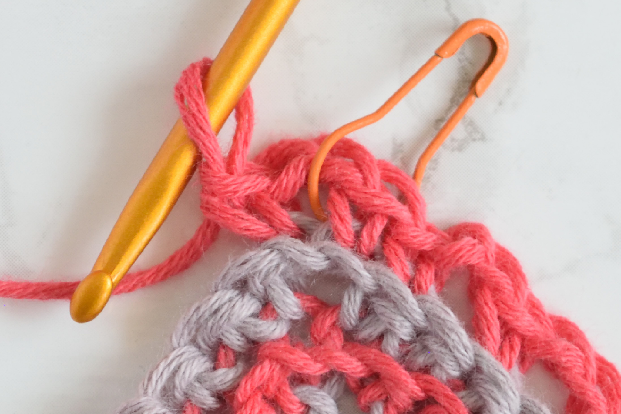 Namari mosaic crochet shawl, Row 5 step 5