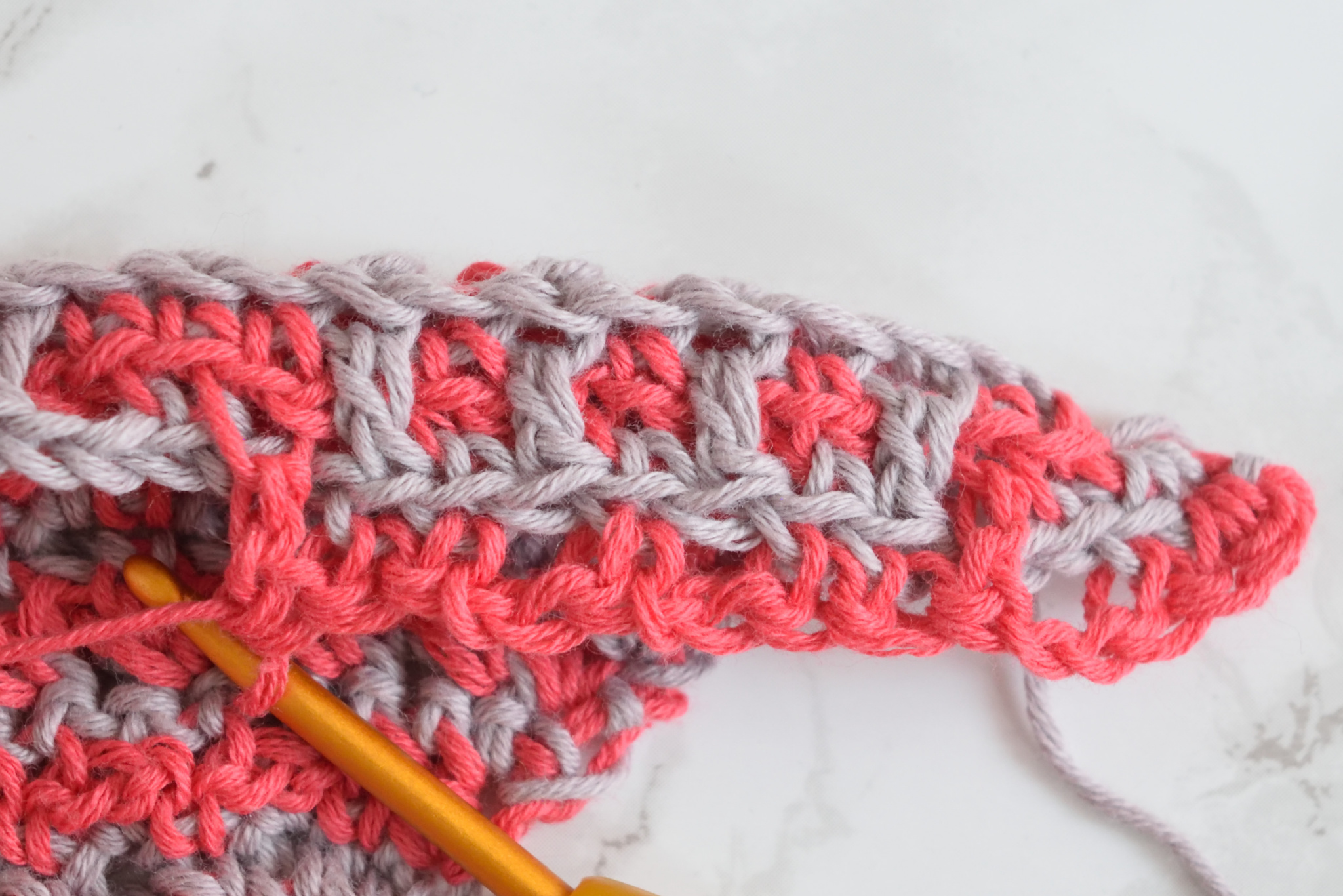 Namari mosaic crochet shawl, Row 23 step 3