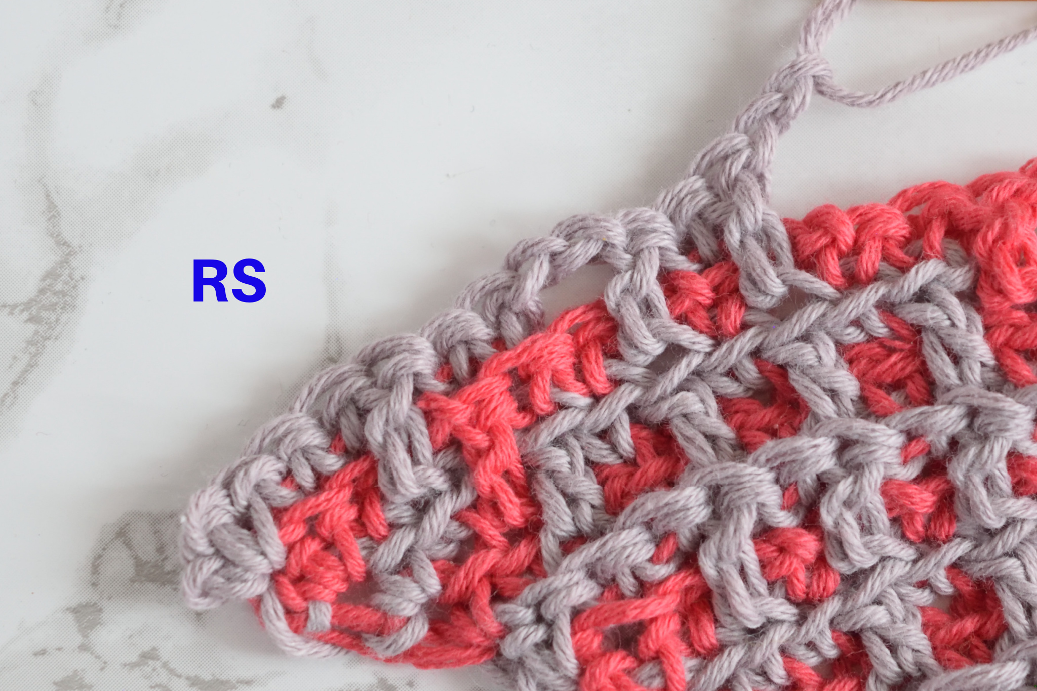 Namari mosaic crochet shawl, Row 24 step 3