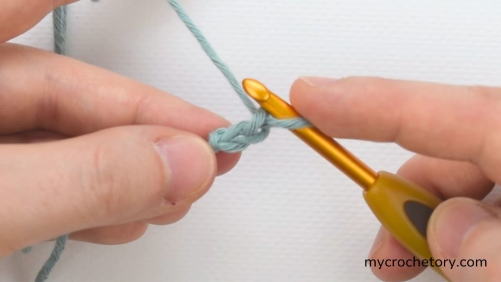 how do I crochet magic circle