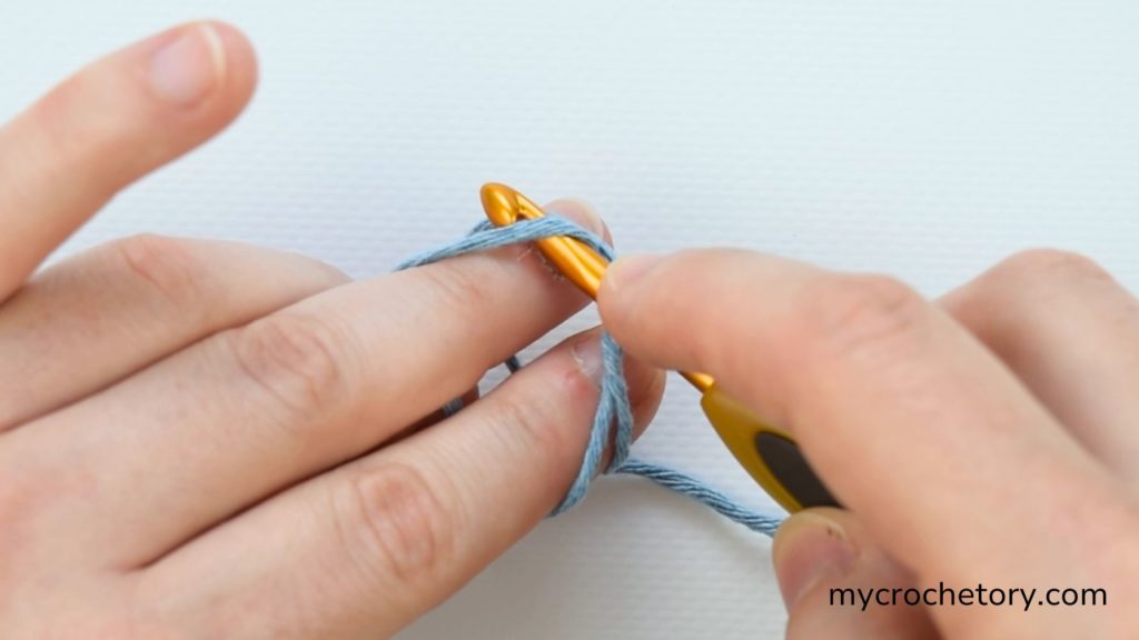 how do I crochet magic circle