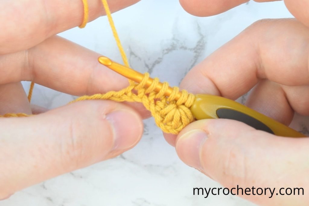 Visual tutorial on how to create star stitch in crochet