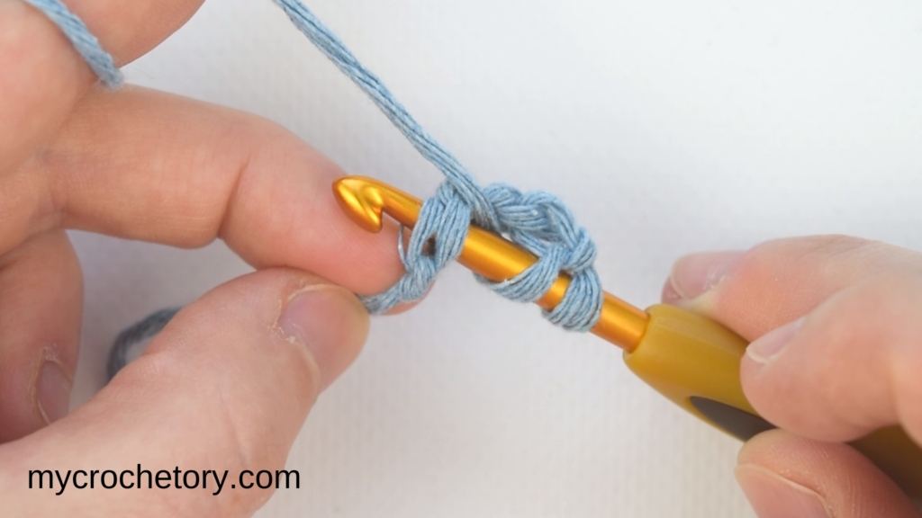 How to foundation double crochet. Easy-to-follow picture and video tutorial.