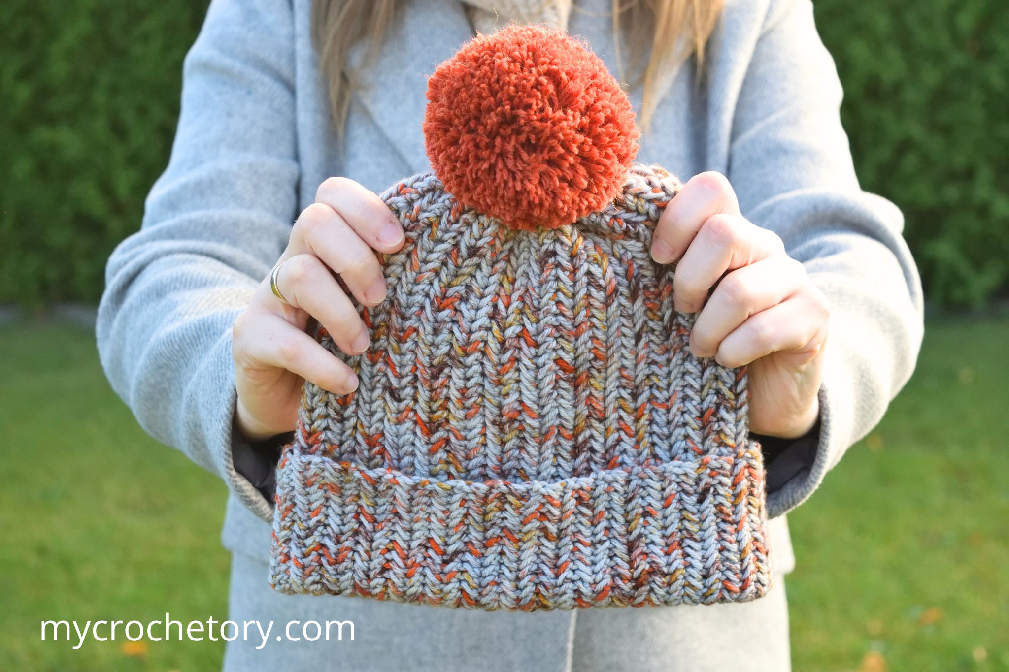 Siri Herringbone Hat, a free crochet winter hat with a pom pom