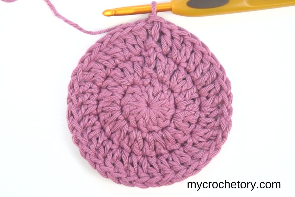 How to double crochet for beginners: joined rounds.