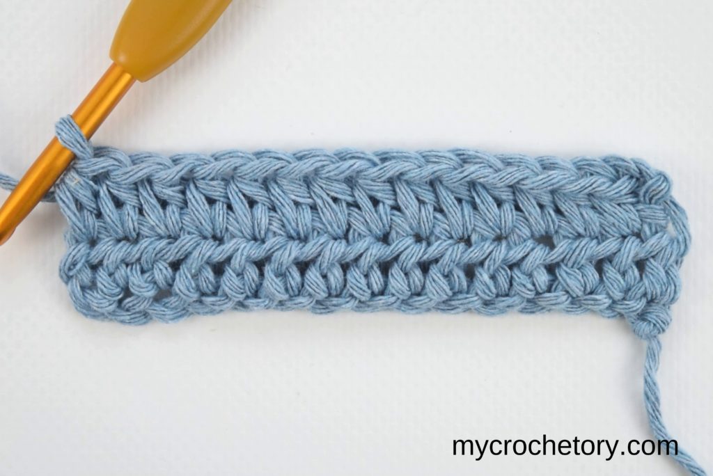 How to half double crochet: completed row 2