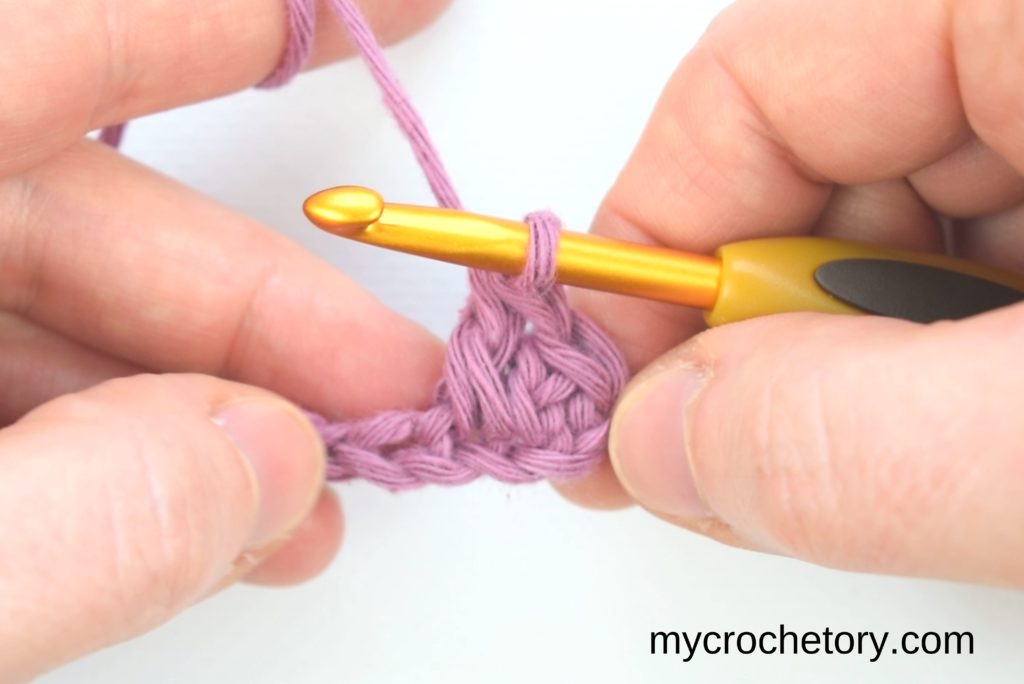 How to Single Crochet 2 Rows at once: the next single crochet 2 rows at the same time completed.