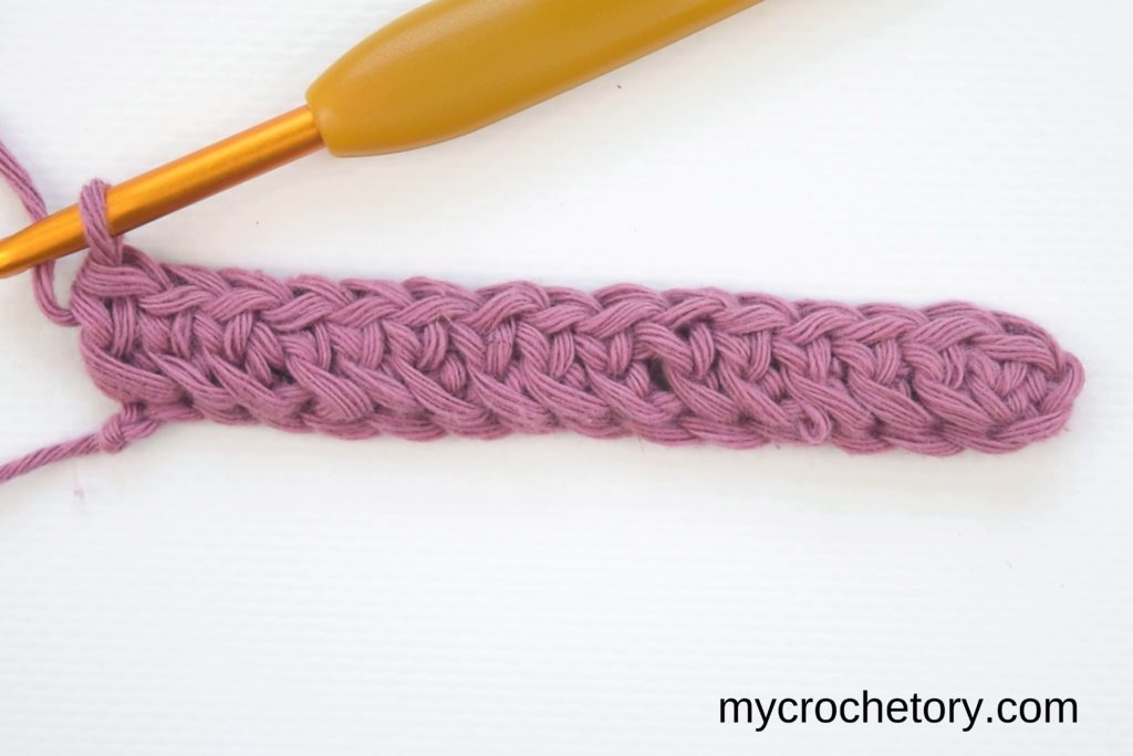 How to Single Crochet 2 Rows at once: first row completed.