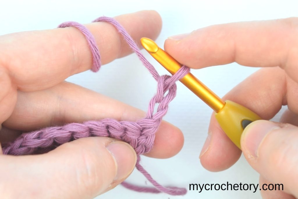 How to Single Crochet 2 Rows at once: turning chain.