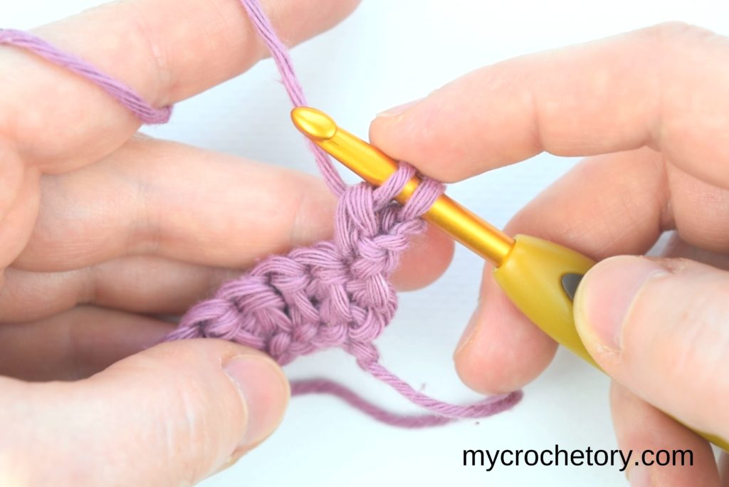 How to Single Crochet 2 Rows at once: sc of row 3 completed.