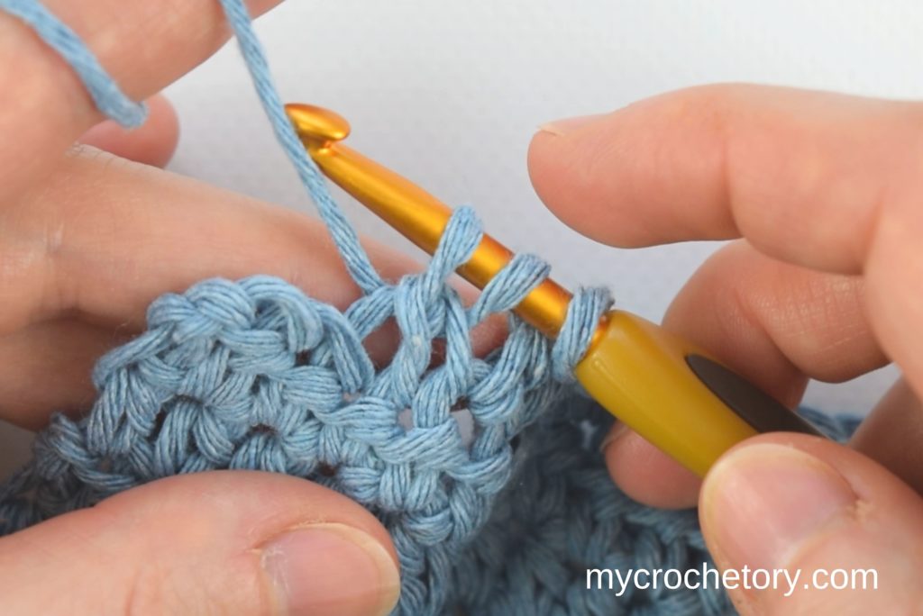 Half Double crochet: How to crochet an invisible decrease.