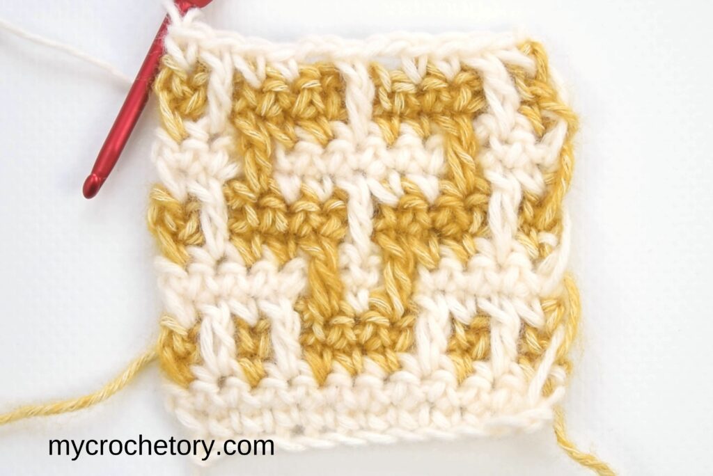 Mosaic crochet in rows: 13th row