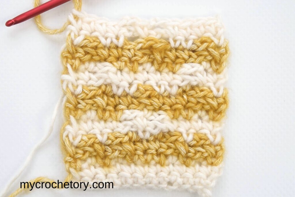 Mosaic crochet in rows: 14th row