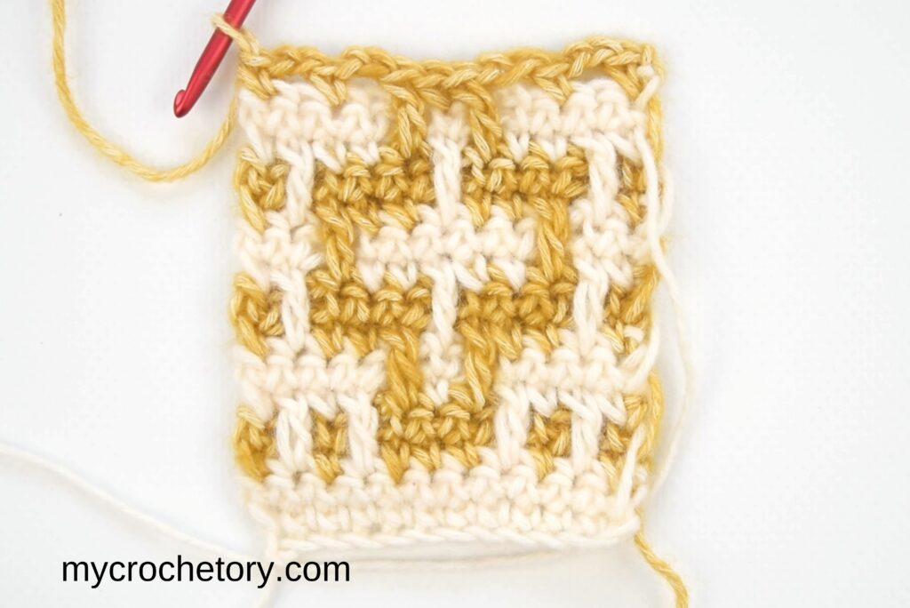 Mosaic crochet in rows: 15th row