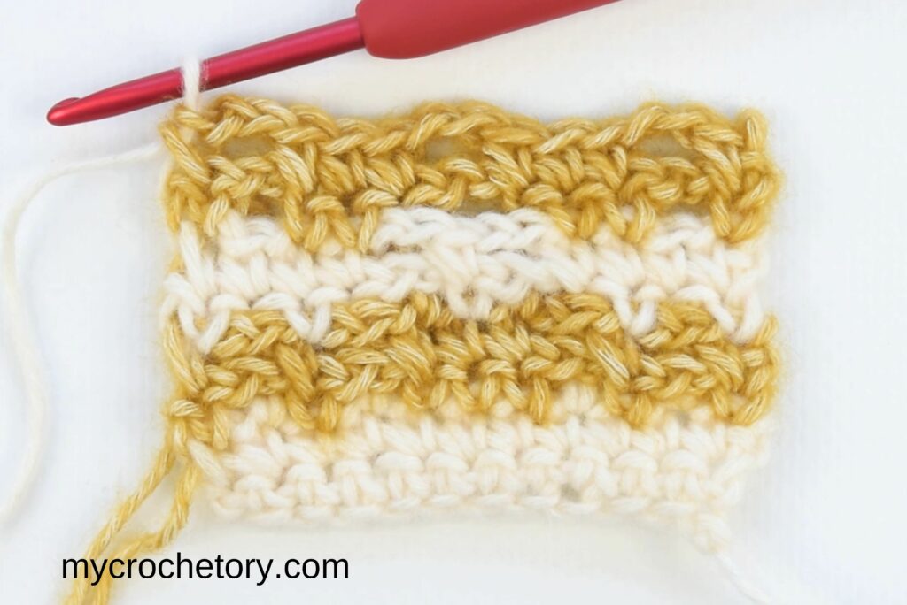 Mosaic crochet in rows: 8th row