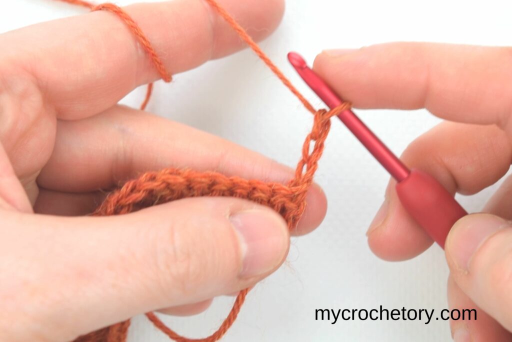 How to Crochet Basketweave Stitch: Row 2 turning chain