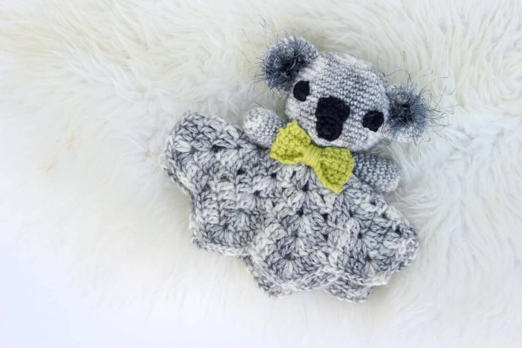Cute crochet koala lovey. This crochet animal pattern free is perfect for babies.