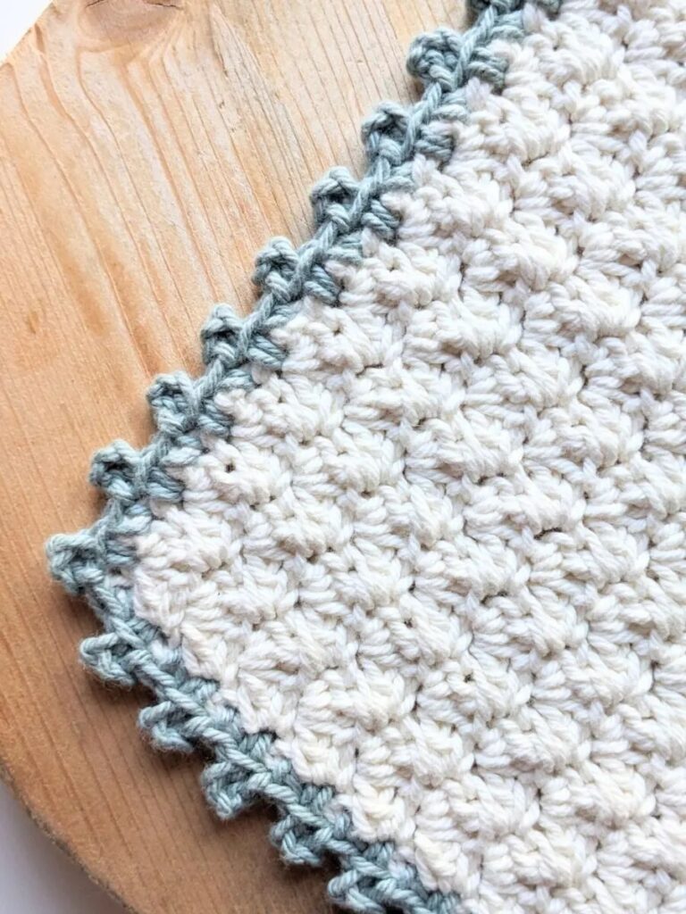 Crochet borders easy: charming Picot Stitch Border with a cute finish.